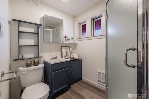 2035 Fairview Avenue E Seattle WA 98102