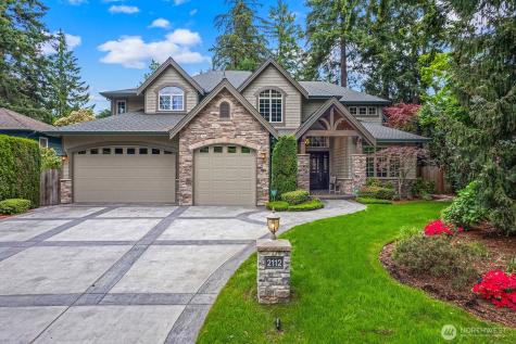 2112 104th Place SE Bellevue WA 98004