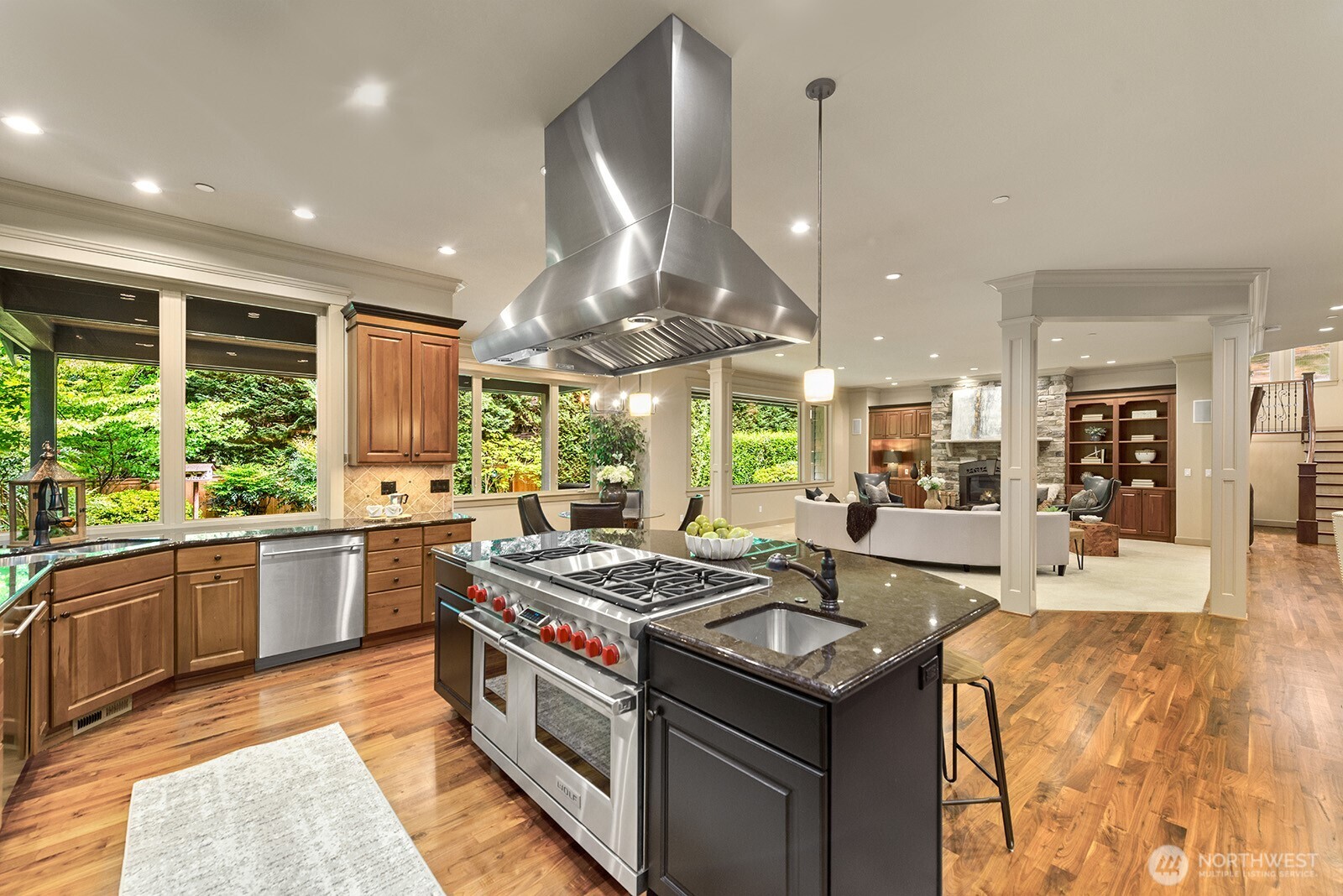 2112 104th Place SE Bellevue WA 98004