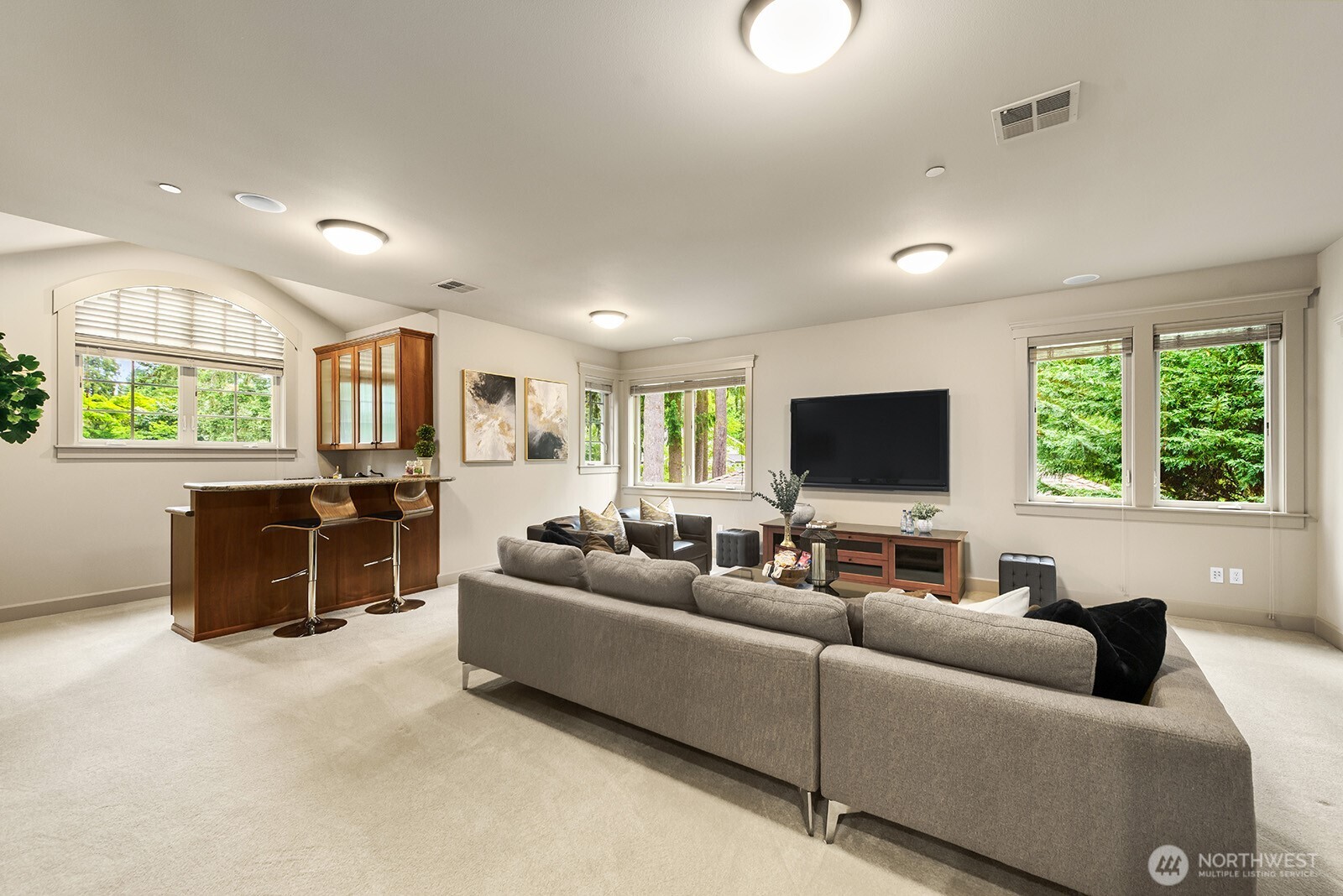 2112 104th Place SE Bellevue WA 98004