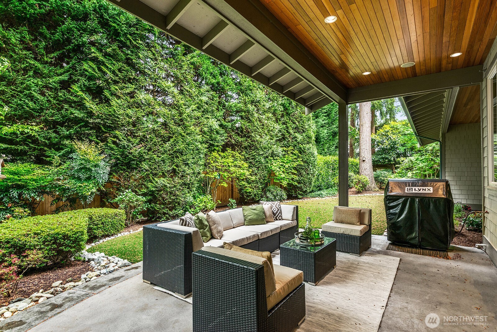 2112 104th Place SE Bellevue WA 98004