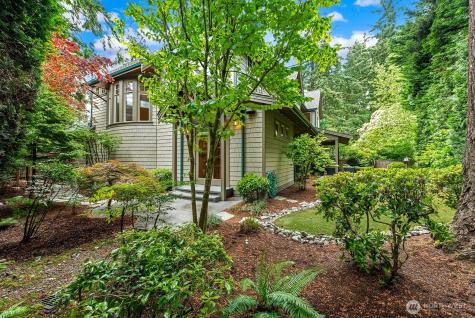 2112 104th Place SE Bellevue WA 98004