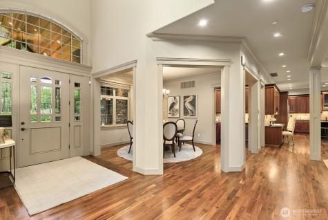 2112 104th Place SE Bellevue WA 98004