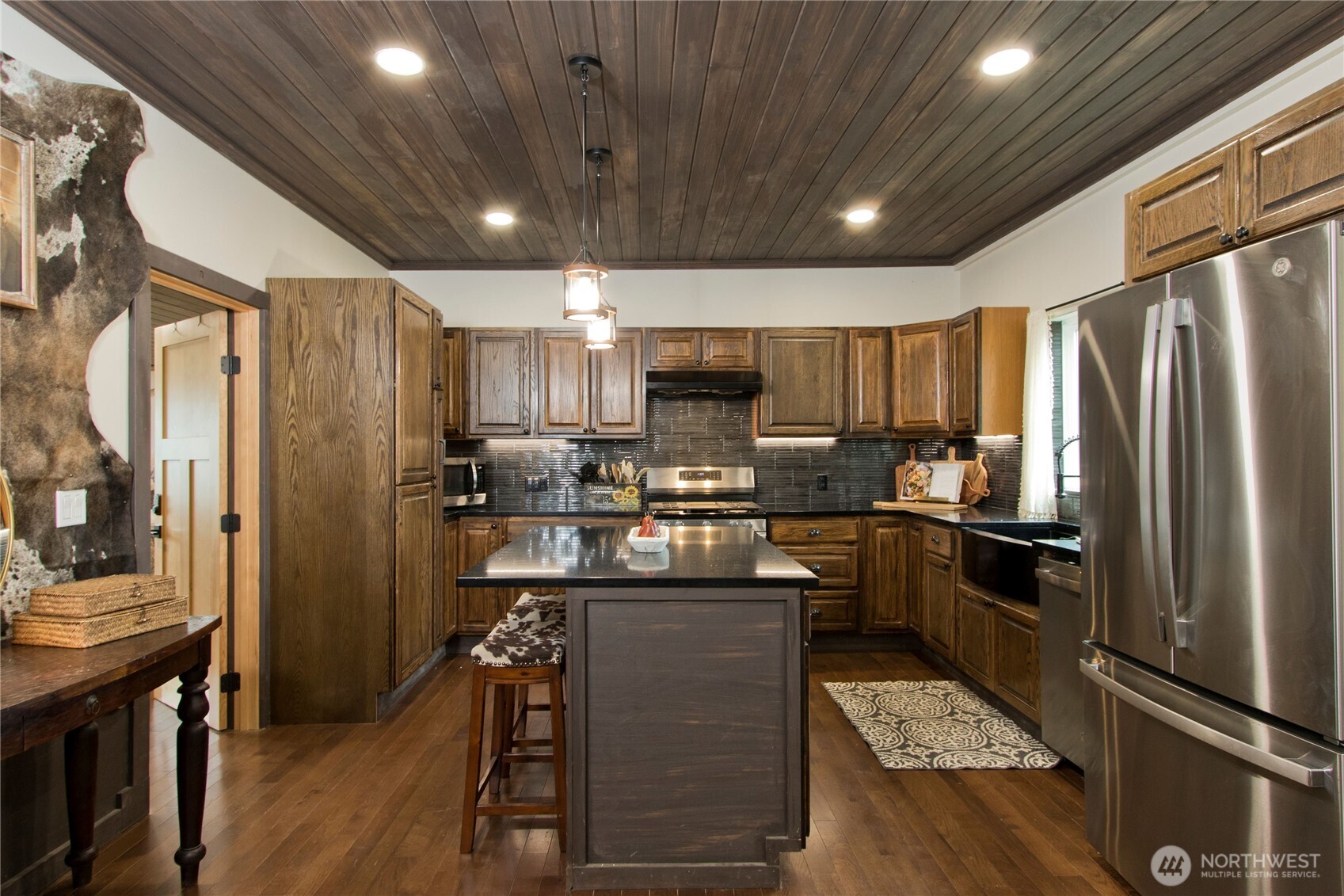 2003 Wells Street Enumclaw WA 98022