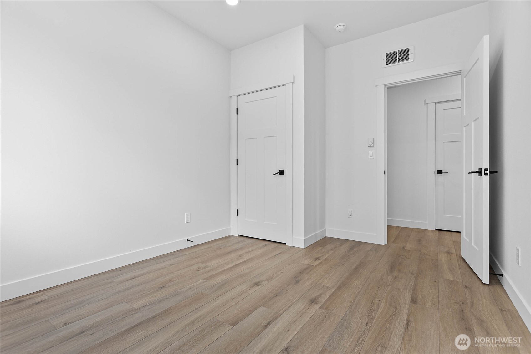 313 W 3rd Street Everson WA 98247