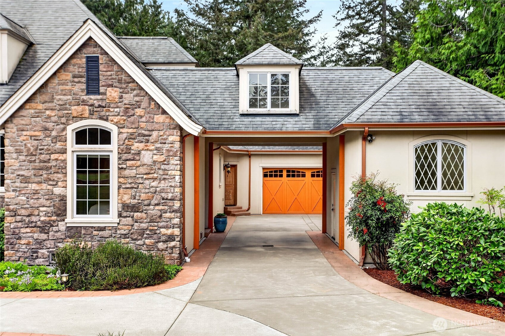 23011 257th Avenue SE Maple Valley WA 98038