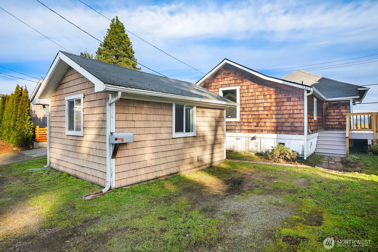 4205 34th Avenue S Seattle WA 98118