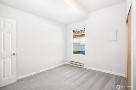 4205 34th Avenue S Seattle WA 98118