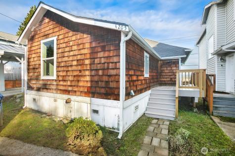 4205 34th Avenue S Seattle WA 98118