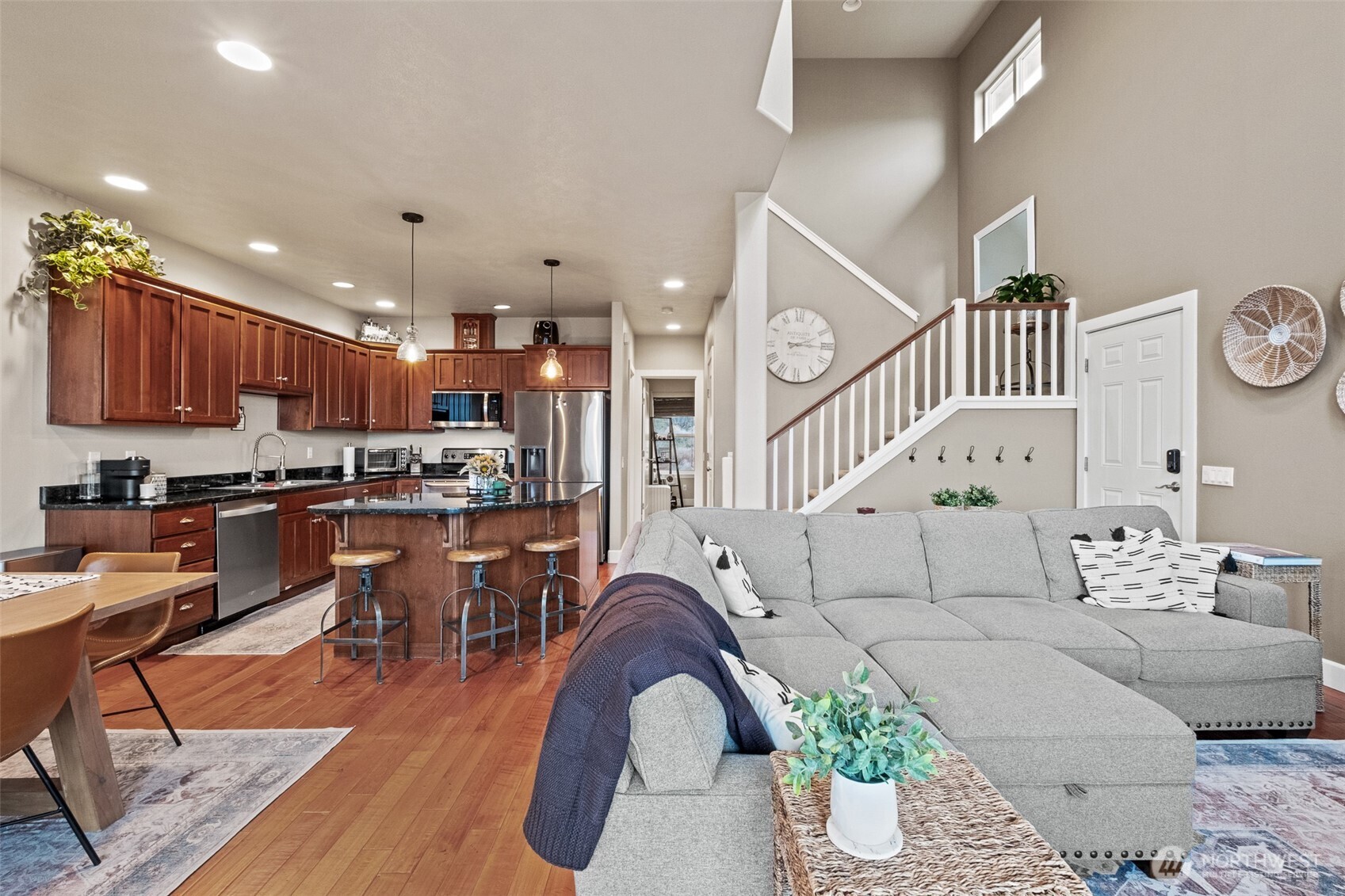 23325 Sunserra Loop NW Quincy WA 98448
