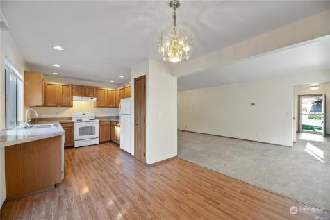 912 137th Street SW Everett WA 98204