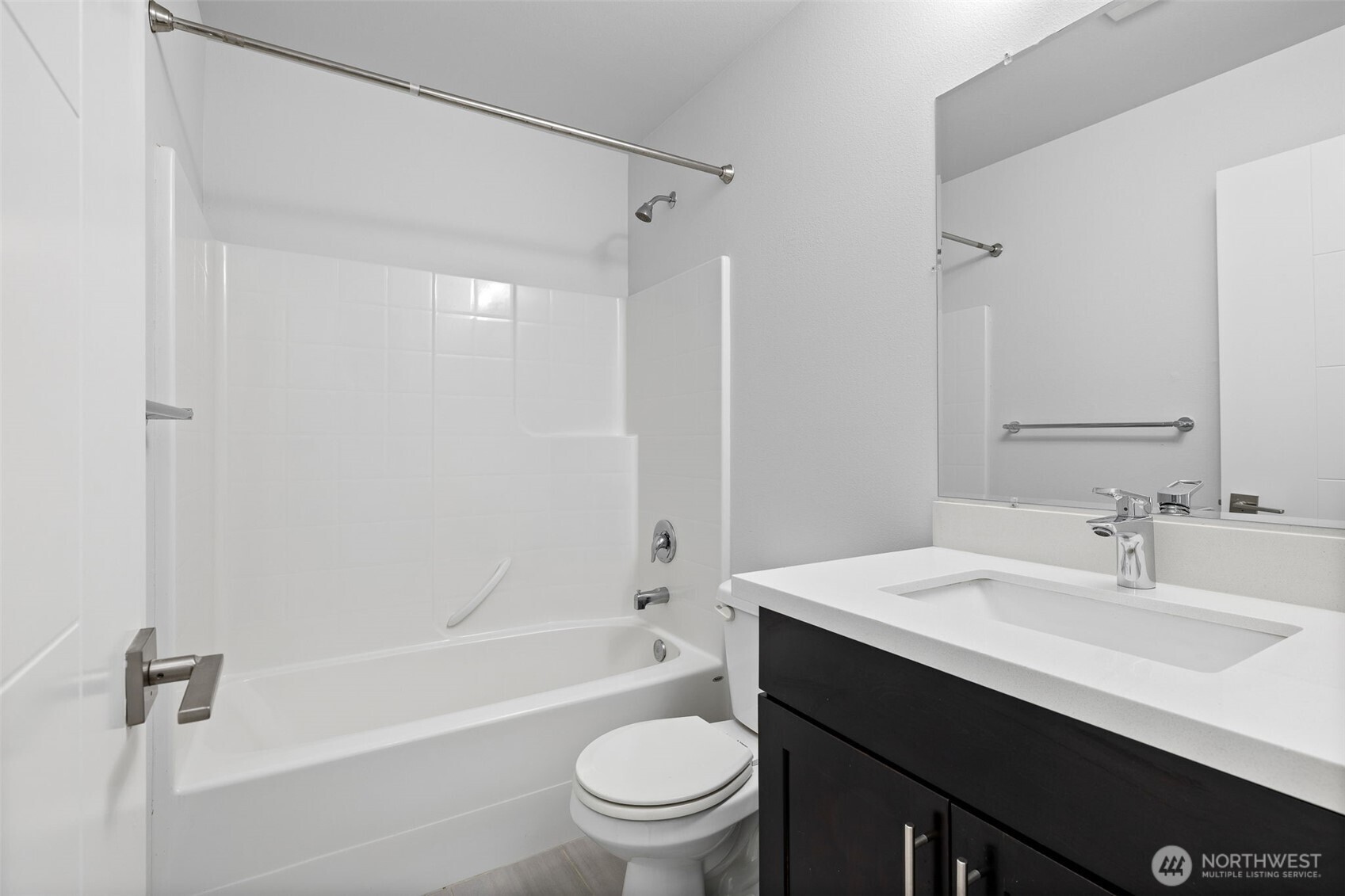 911 N 104th Street Seattle WA 98133