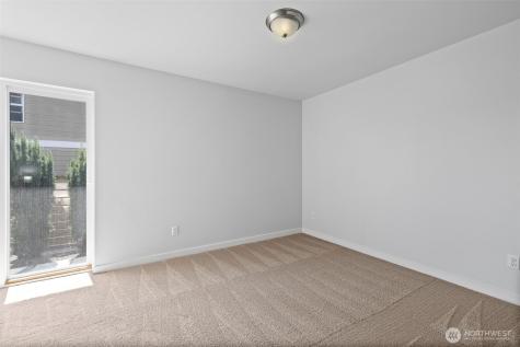 911 N 104th Street Seattle WA 98133
