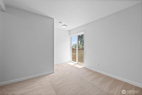911 N 104th Street Seattle WA 98133