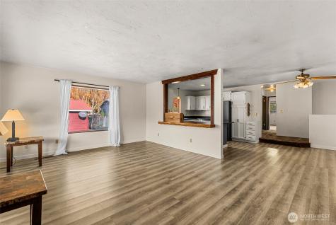 120 S Douglas Street Cashmere WA 98815