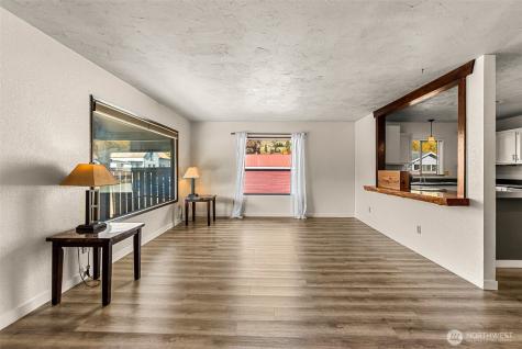 120 S Douglas Street Cashmere WA 98815