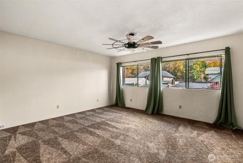 120 S Douglas Street Cashmere WA 98815