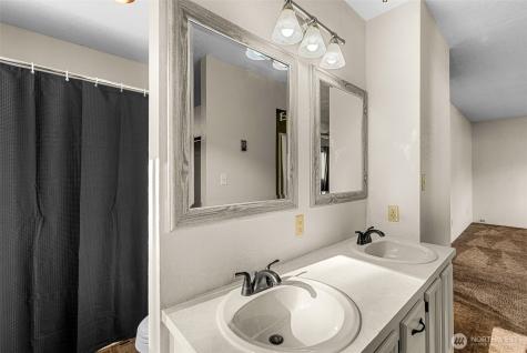 120 S Douglas Street Cashmere WA 98815