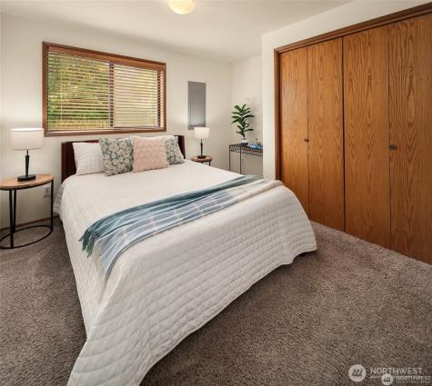 27523 SW Sandy Shores Drive Vashon WA 98070