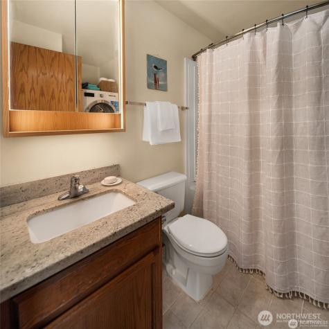 27523 SW Sandy Shores Drive Vashon WA 98070