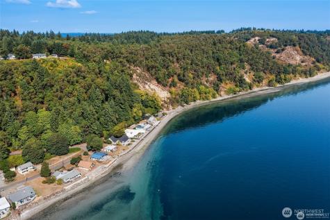 27523 SW Sandy Shores Drive Vashon WA 98070