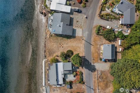 27523 SW Sandy Shores Drive Vashon WA 98070
