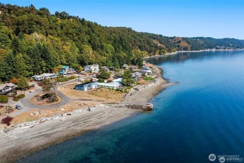 27523 SW Sandy Shores Drive Vashon WA 98070