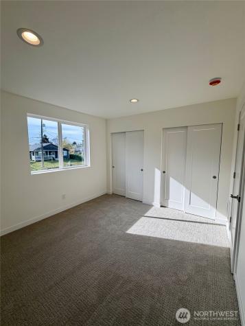 2523 58th Avenue NE Tacoma WA 98422