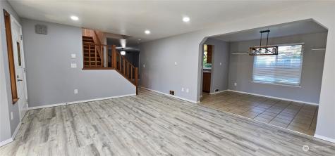 1585 Nw 2nd Avenue Oak Harbor WA 98277