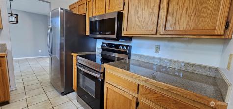 1585 Nw 2nd Avenue Oak Harbor WA 98277