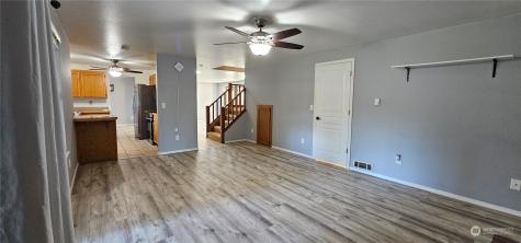 1585 Nw 2nd Avenue Oak Harbor WA 98277