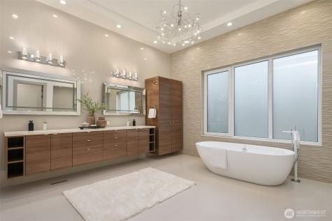 2847 134th Avenue NE Bellevue WA 98005