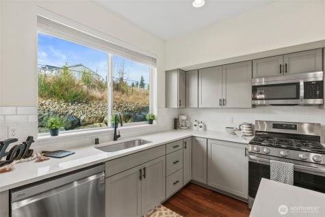 10049 Kings Landing Avenue NW Bremerton WA 98311
