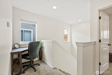 10049 Kings Landing Avenue NW Bremerton WA 98311