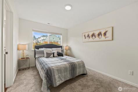 10049 Kings Landing Avenue NW Bremerton WA 98311