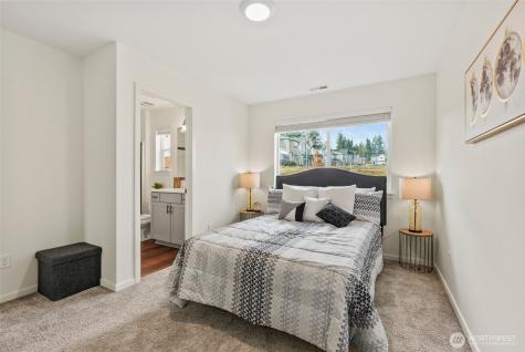 10049 Kings Landing Avenue NW Bremerton WA 98311