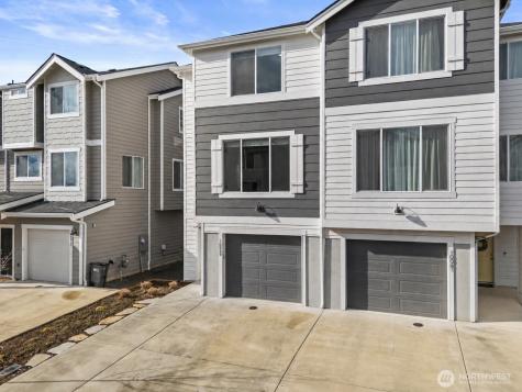 10049 Kings Landing Avenue NW Bremerton WA 98311