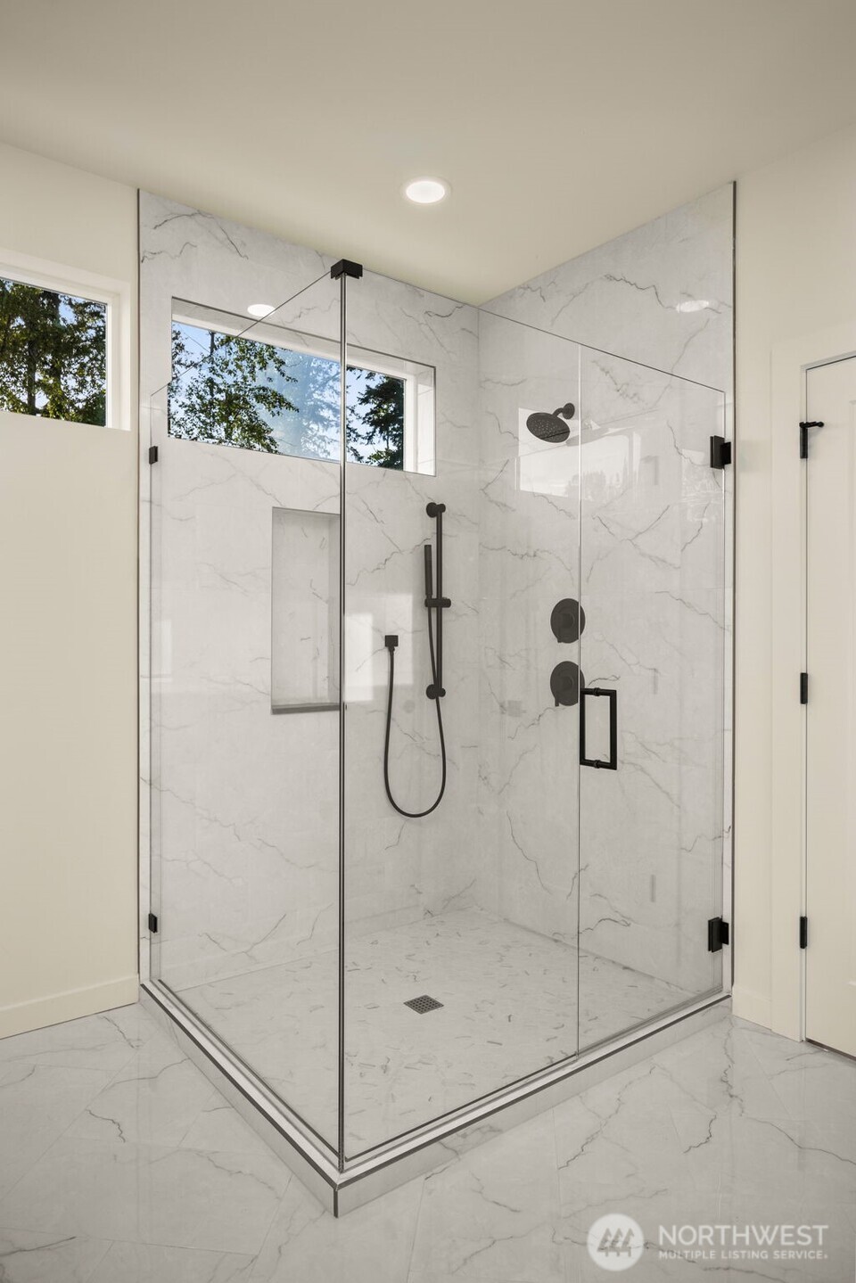 8407 NE 137th Street Kirkland WA 98034