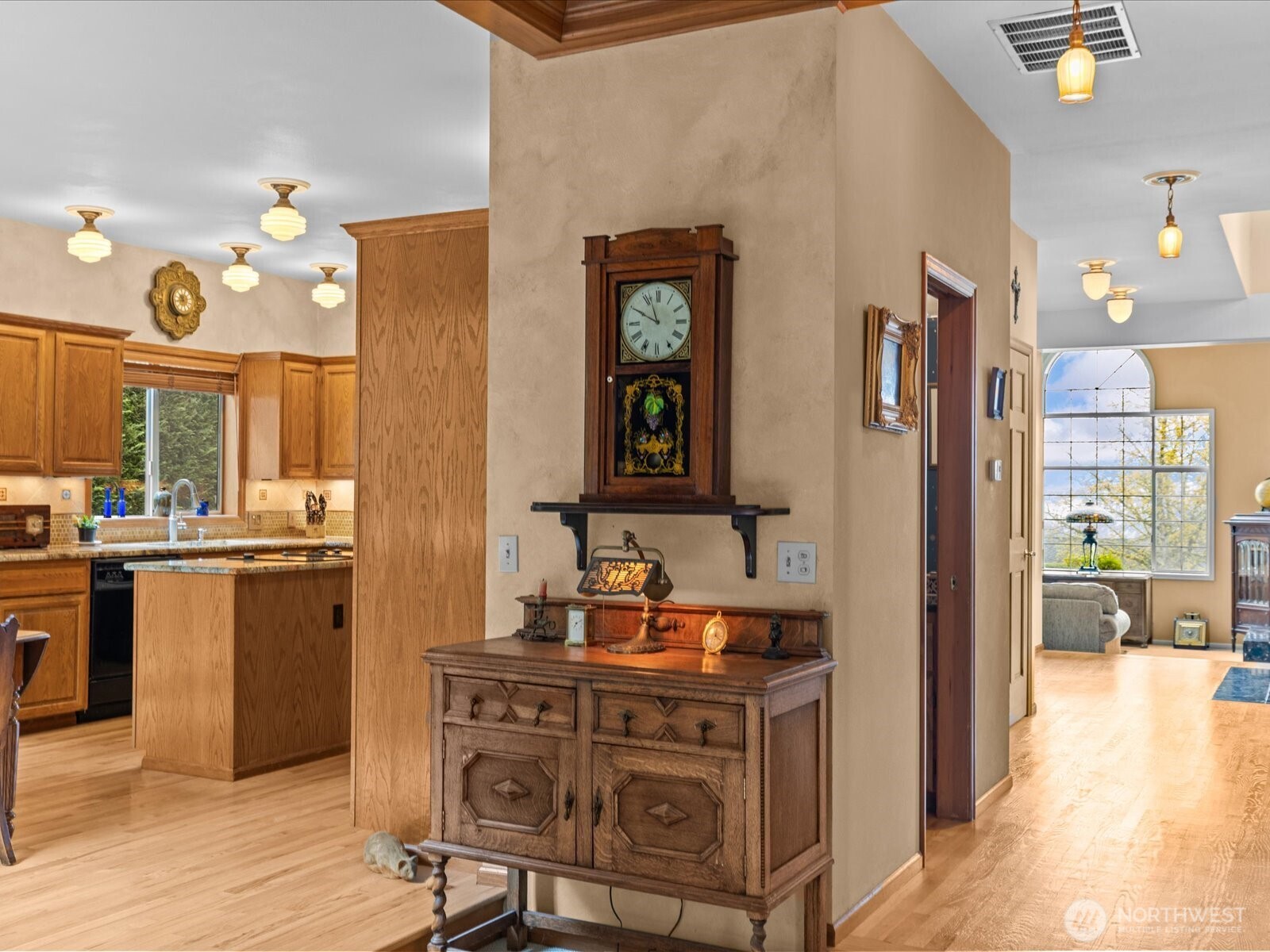 19607 110th Place NE Bothell WA 98011