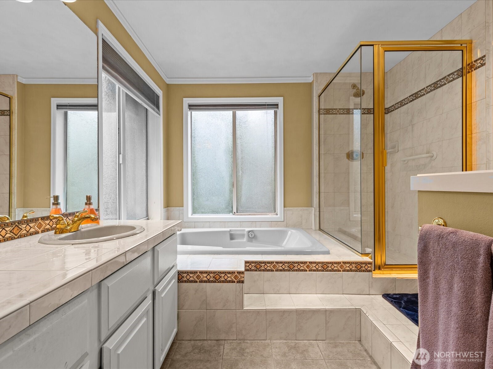 19607 110th Place NE Bothell WA 98011