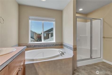 18428 97th Avenue Court E Puyallup WA 98375