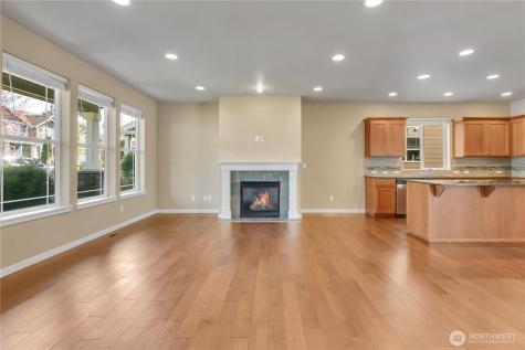 18428 97th Avenue Court E Puyallup WA 98375