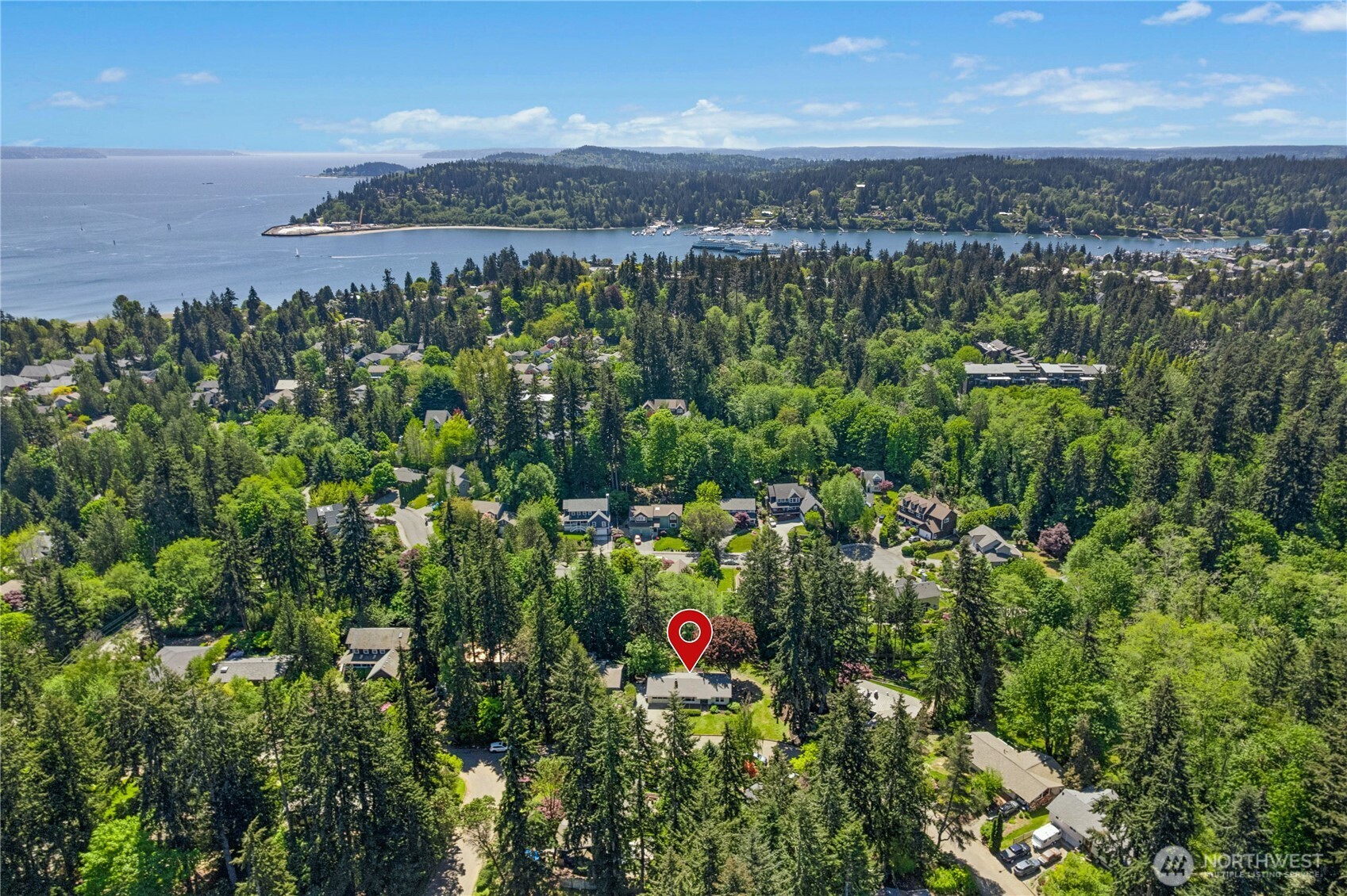 711 Eagle Cliff Rd NE Bainbridge Island WA 98110