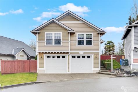 2605 10th Street SW Puyallup WA 98373