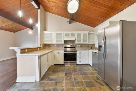 41 NE Barbara Lane Belfair WA 98528
