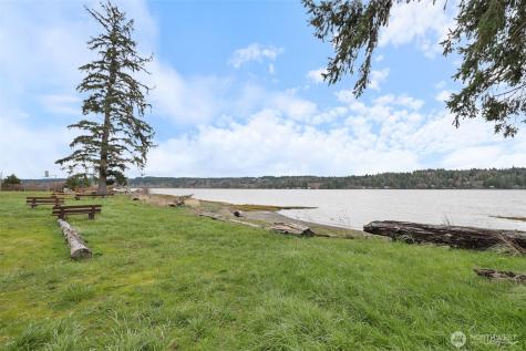41 NE Barbara Lane Belfair WA 98528