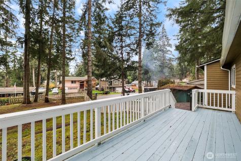 41 NE Barbara Lane Belfair WA 98528