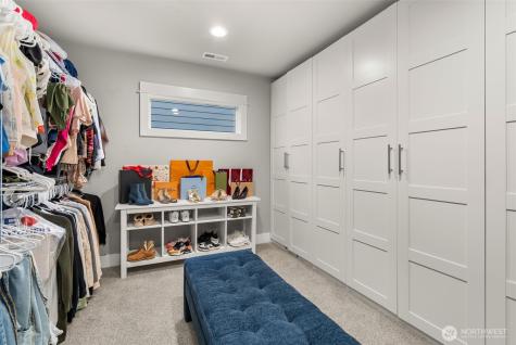 18718 135th Street E Bonney Lake WA 98391