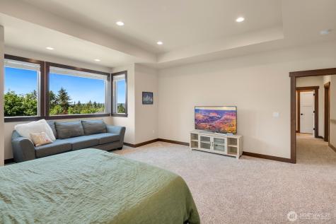 1048 Malvern Hills Drive Camano Island WA 98282