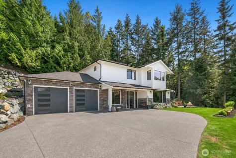 1048 Malvern Hills Drive Camano Island WA 98282